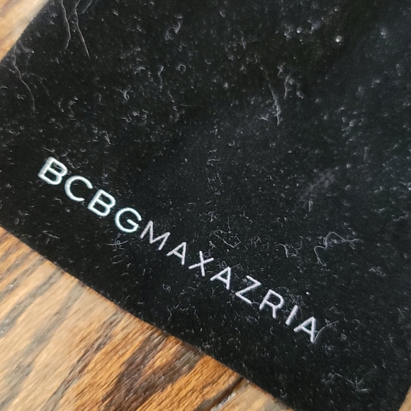 BCBG Gold/Crystal Stacked Ring-New! - Picture 8 of 9